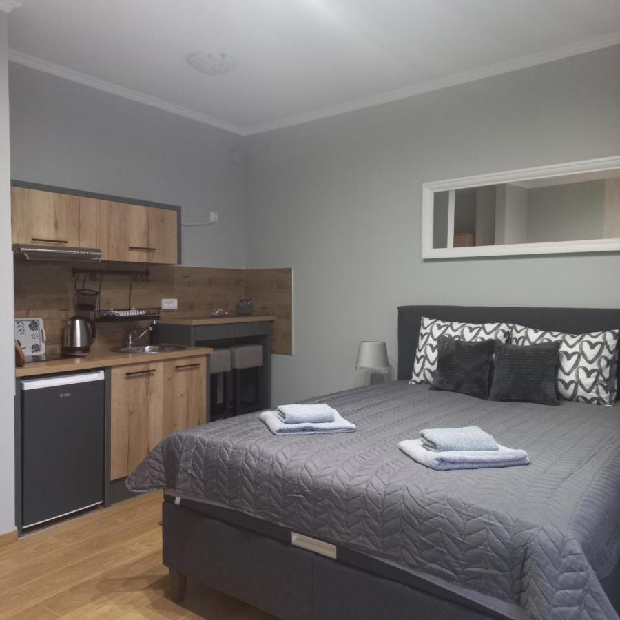 Apartman Lola Subotica Exteriör bild
