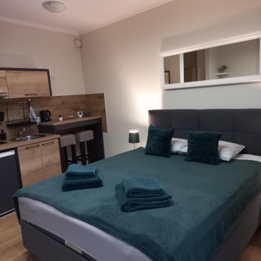 Apartman Lola Subotica Exteriör bild